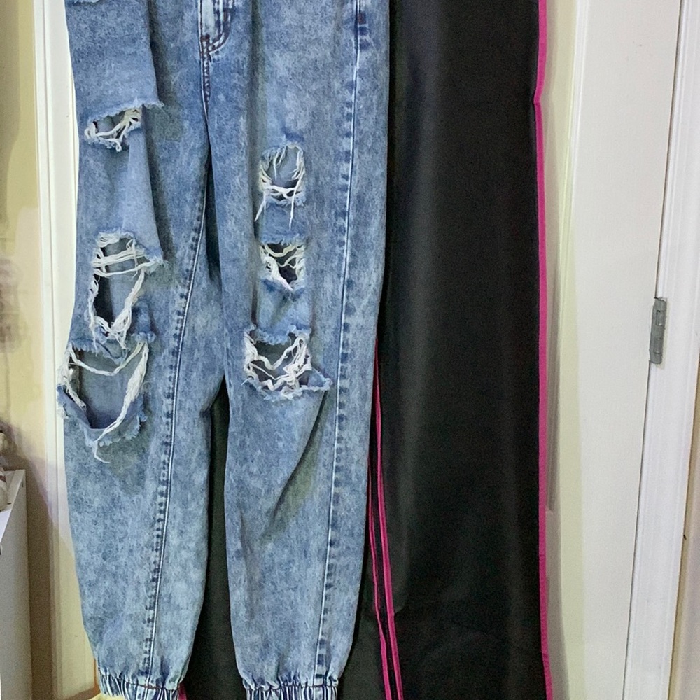 really cute jeans! just not my fav anymore!